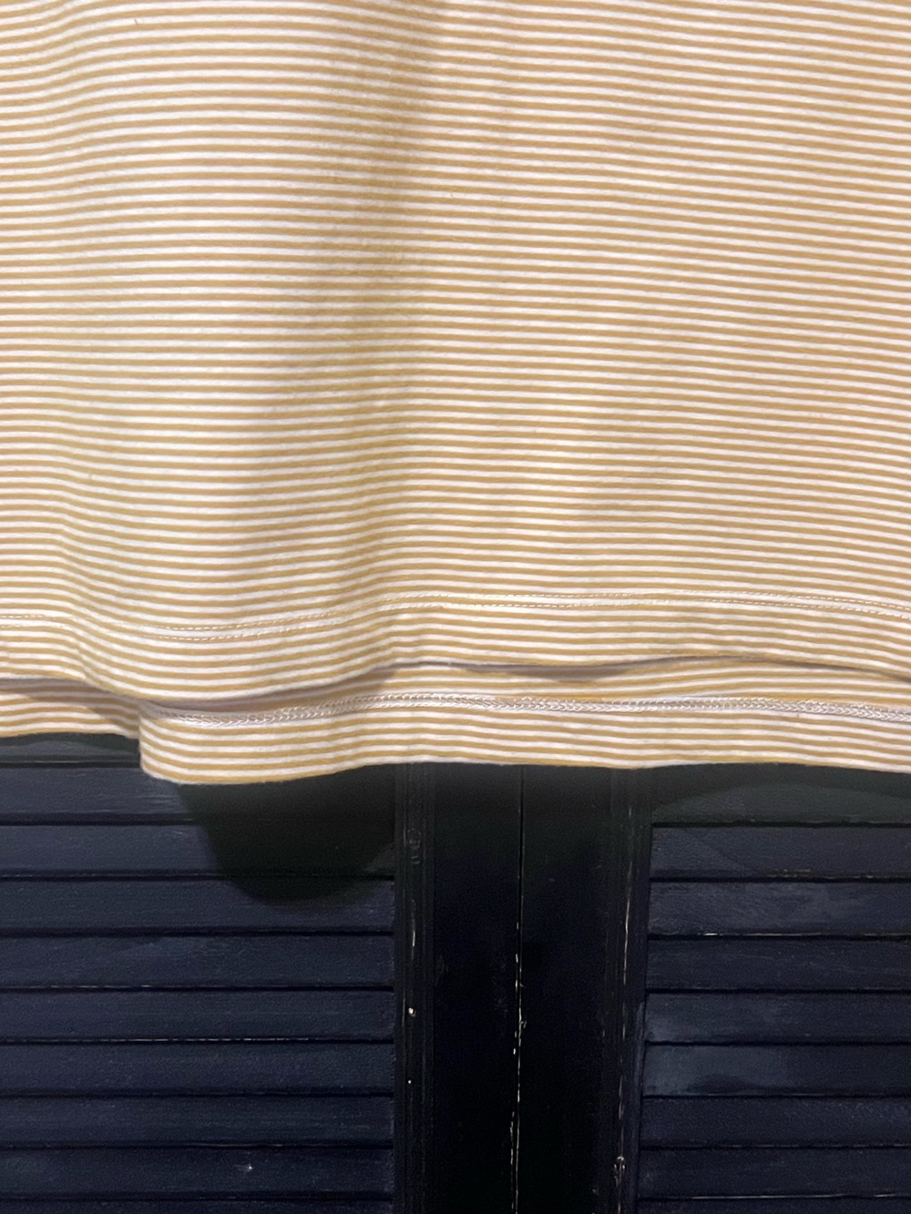 Ellison Yellow and White Striped V-Neck Short Sleeve Tee Sz L - Picture 7 of 7